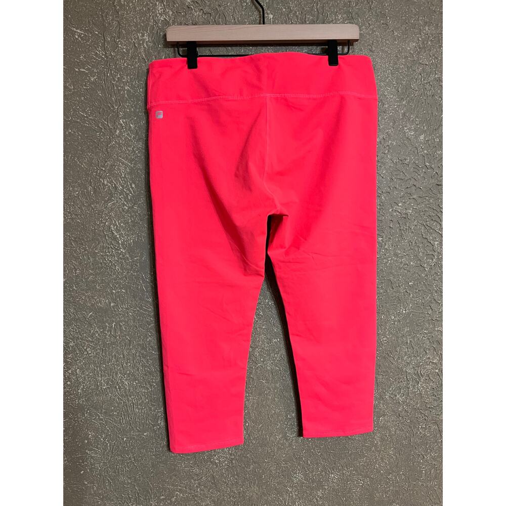Fabletics Define PowerHold Mid-Rise Capri Cropped… - image 4